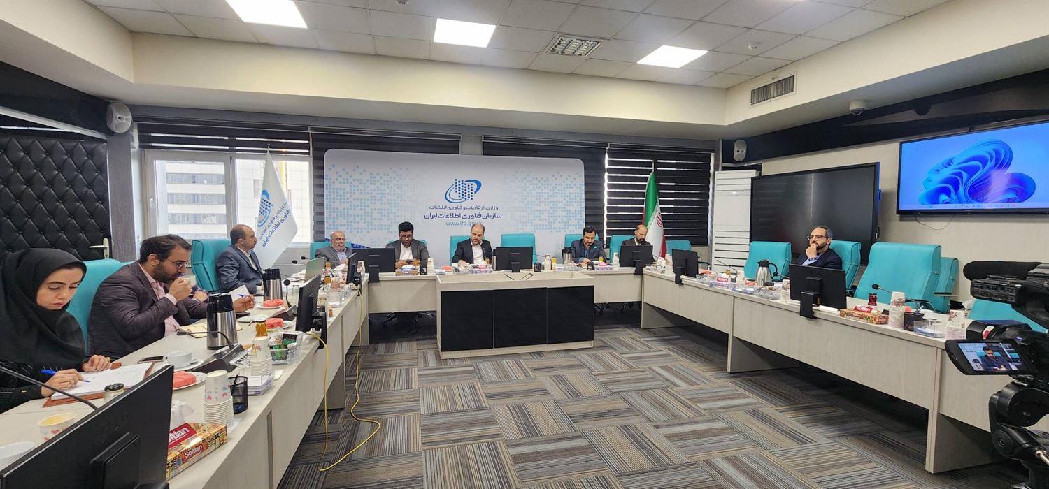 تشریح خدمات پیام رسان های داخلی به نامزدهای انتخابات