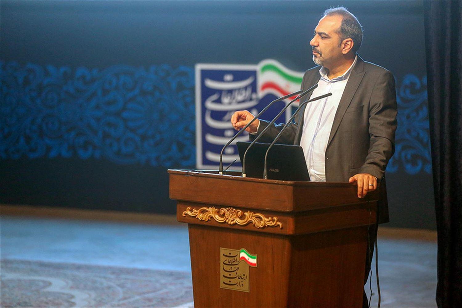 حضور 2 هزار دانش آموز در رویداد کارآفرینی با فناوری اطلاعات
