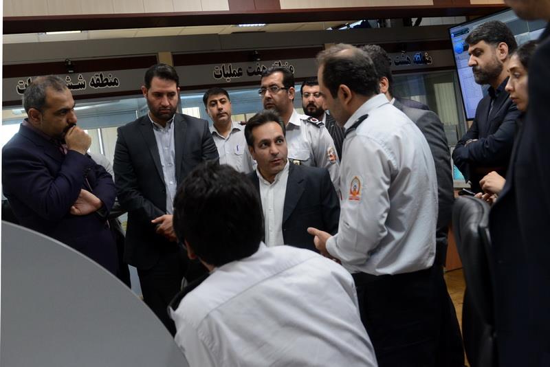 بازدید رییس سازمان از ستاد فرماندهی سازمان آتش نشانی 