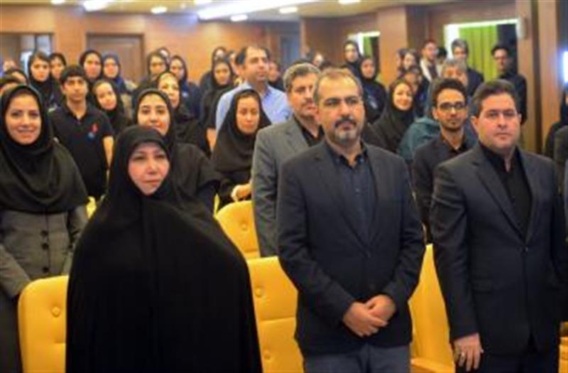 -کارآفرینی-و-تفکر-انتقادی-سرفصل‌های-موردنیاز-برای-نسل-آینده-است-
