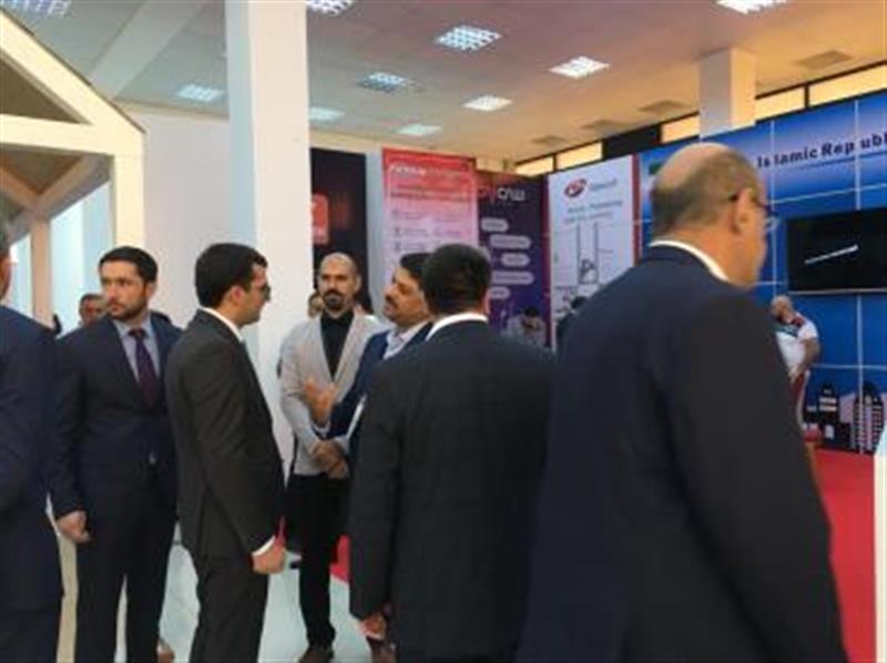 بازدید-وزیر-ارتباطات-ارمنستان-از-غرفه-استارتاپ-های-ایرانی-در-نمایشگاه-فناوری-ارمنستان