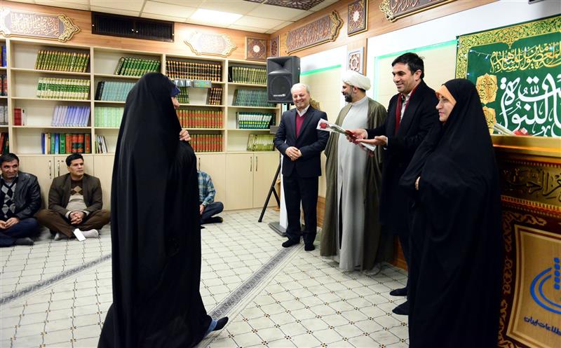 گزارش-تصویری-از-مراسم-بزرگداشت-حضرت-زهرا-س-و-جشن-روز-مادر-در-سازمان-فناوری-اطلاعات-ایران