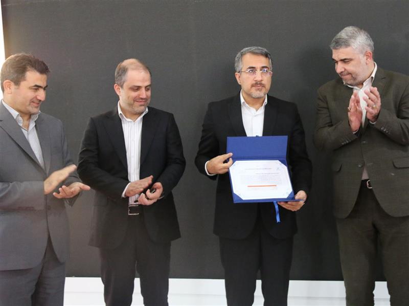 گزارش-تصویری-از-الکامپ-بیست-و-هفتم-در-آخرین-روز-خود-در-پاویون-دولت-